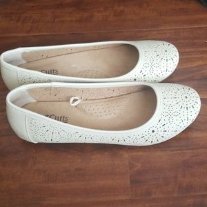 Cream leather flats
